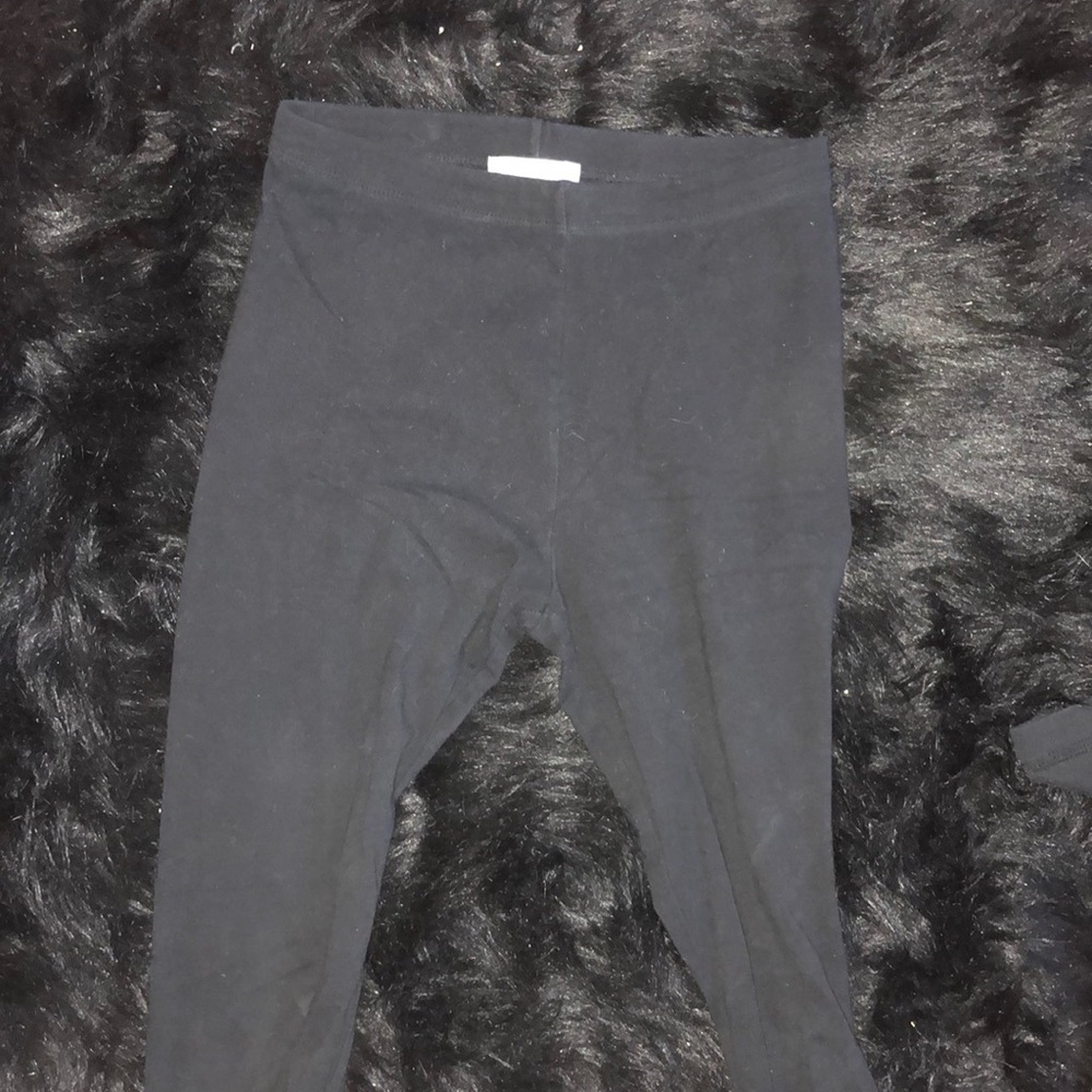 Black leggings